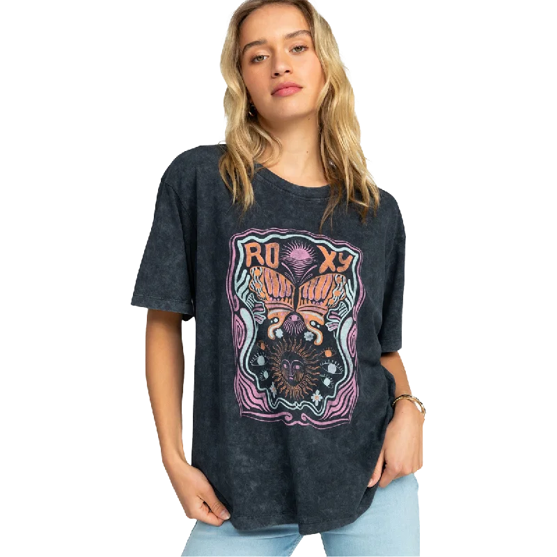 Women's Girl Need Love C Oversized Tee