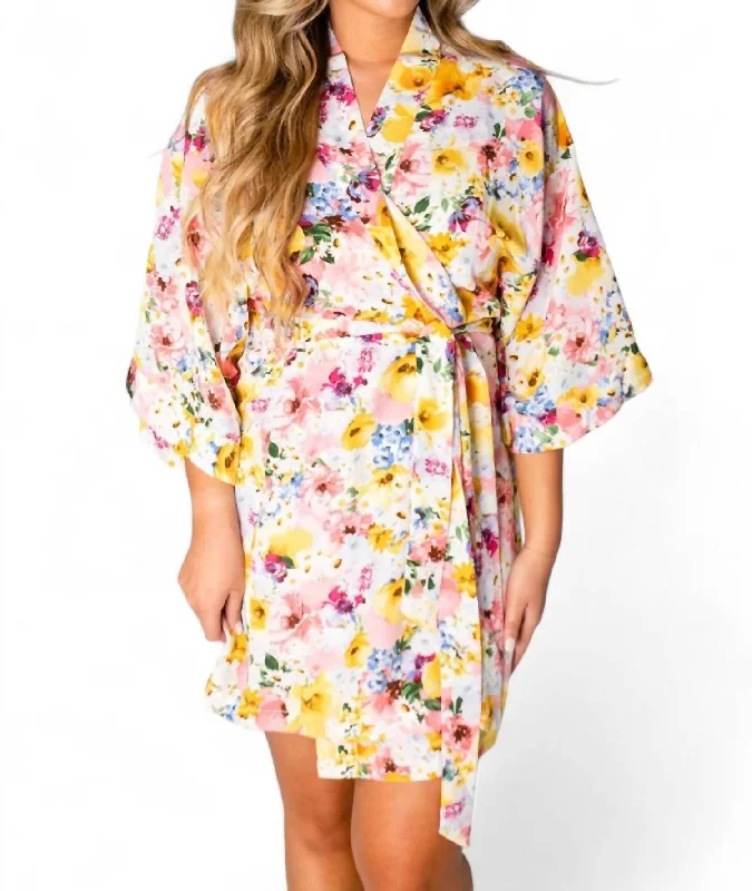 Hadid Short Robe In Free Love